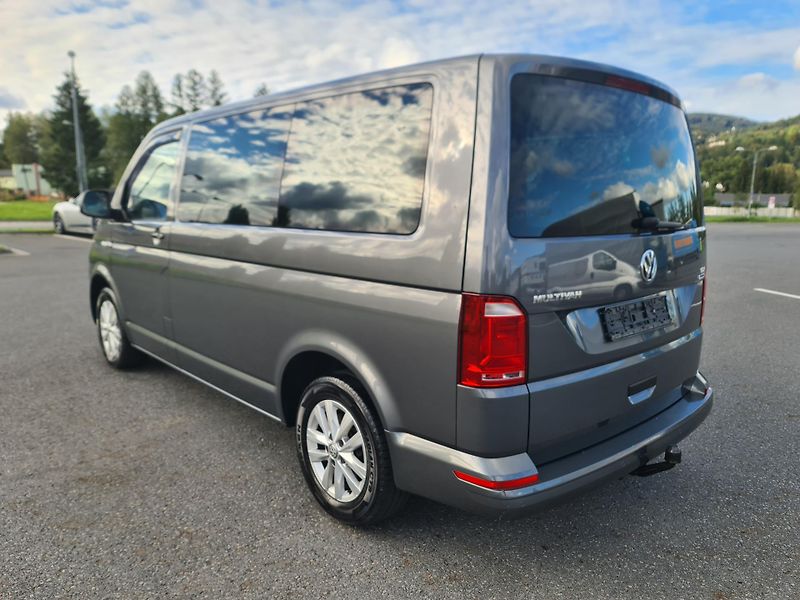 Volkswagen Multivan (2016) T6 2.0 TDi 110-KW DSG POSTEL S - fotka 7 z 35