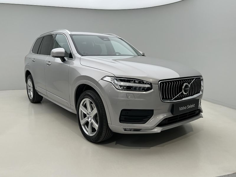 Volvo XC90 B5 AWD CORE AUT 7 MÍST - fotka 8 z 43