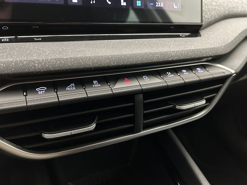 Škoda Octavia 2.0 TDI Top selection - fotka 19 z 29
