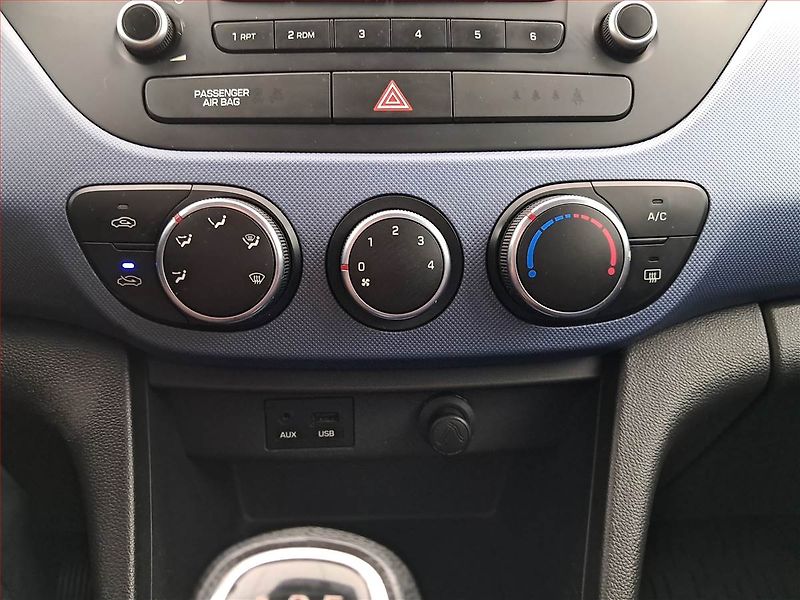 Hyundai i10 (2015) 1.0, ČR,1.maj, Serv.kniha - fotka 13 z 17