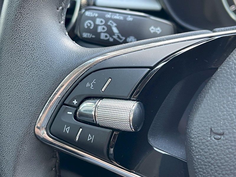 Škoda Fabia (2023) 1.0 TSI 70kW Ambition Plus - fotka 8 z 30