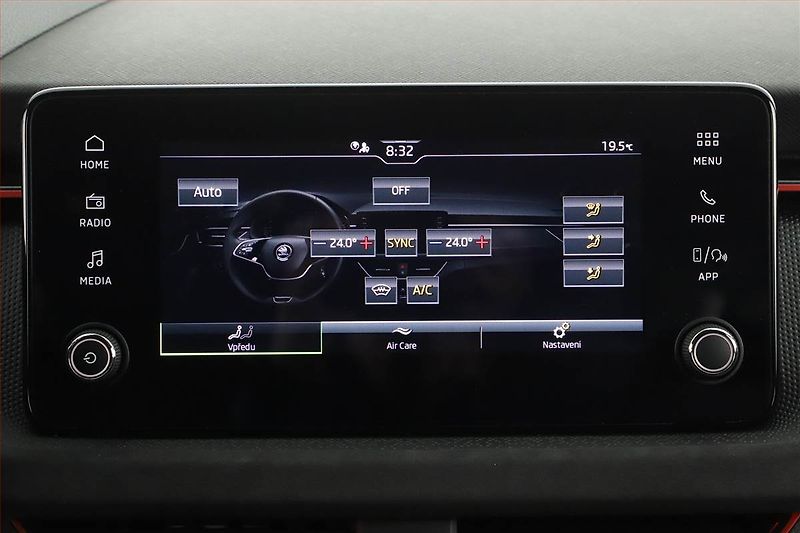 Škoda Kamiq (2024) 1.0 TSI, Drive, FullLed - fotka 15 z 20