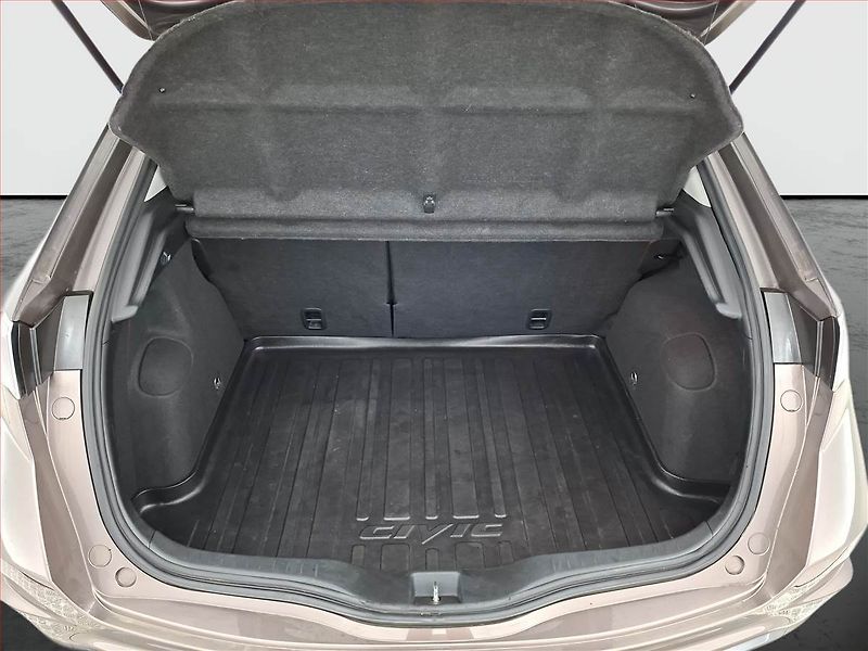 Honda Civic (2010) 1.4 i-VTEC, po STK - fotka 13 z 15