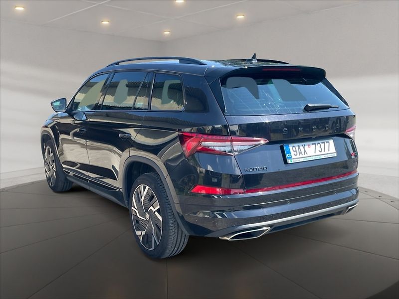 Škoda Kodiaq 2,0 TSI RS 4x4 DSG - fotka 4 z 11