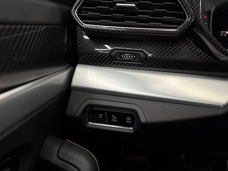 Lamborghini Urus (2020) 4.0 V8 Mansory 700koní - fotka 33 z 46
