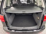 Volkswagen Touran (2012) 2.0 TDi Bi-Xenon , Top Stav - náhled 9