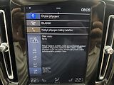 Volvo XC40 2,0 D3 AUTOMAT VÝHŘEV TAŽNÉ - náhled 17