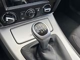 BMW Řada 3 320d Touring - náhled 22