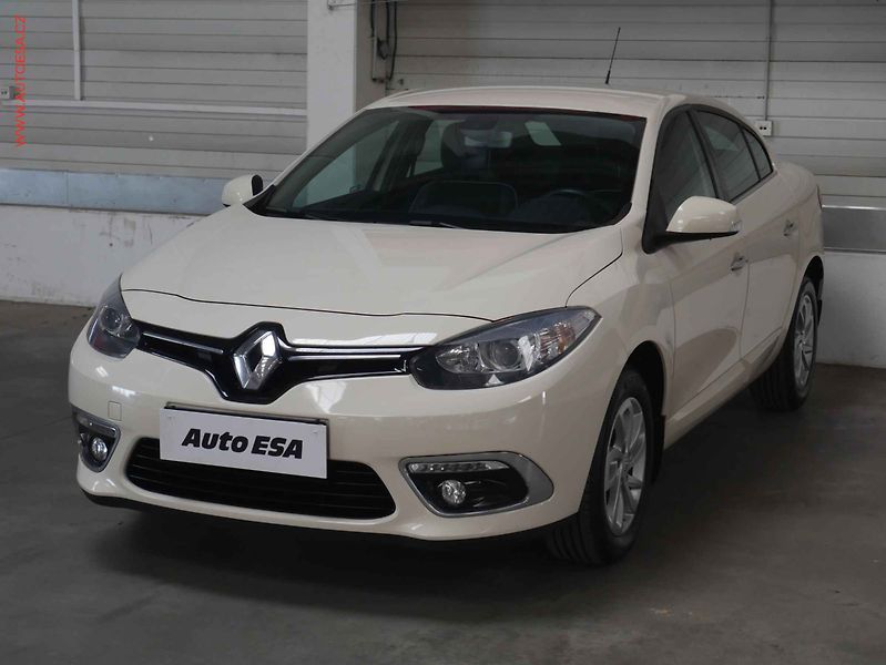 Renault Fluence (2013) 1.6 16V, 2.maj,ČR, AC, temp - fotka 3 z 20