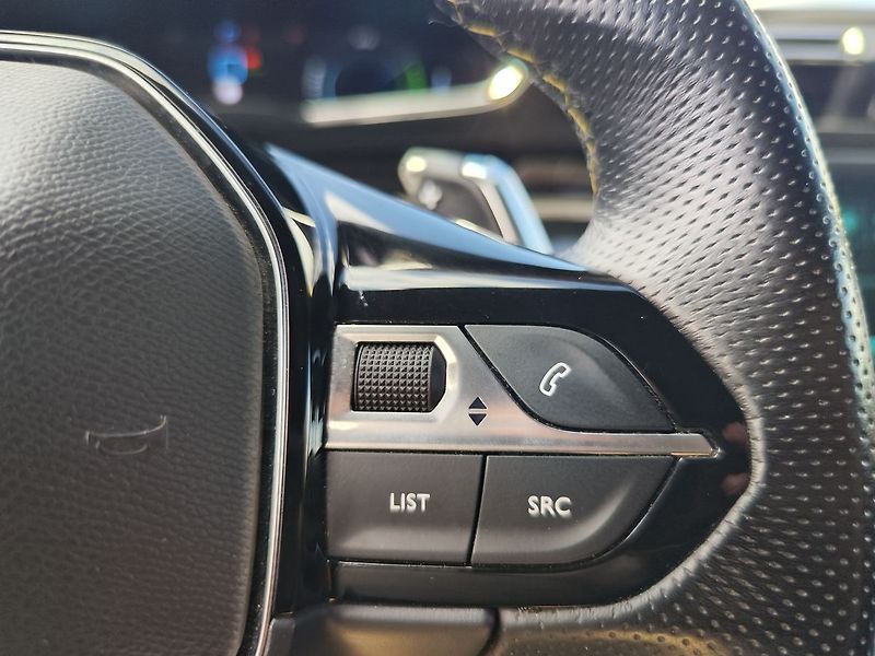 Peugeot 508 1.6 PureTech/265kW PSE Hybrid - fotka 29 z 41