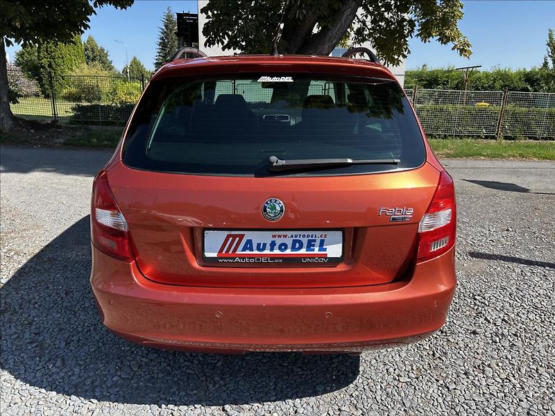 Škoda Fabia 1,6 i Automat  Klima, nová STK - fotka 5 z 50