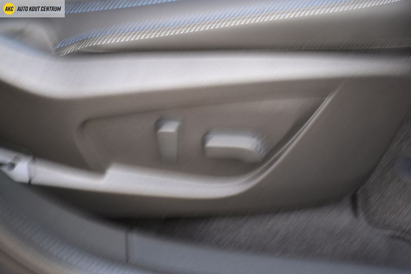 Renault Arkana ESPRIT ALPINE MHEV 160 EDC - fotka 14 z 58