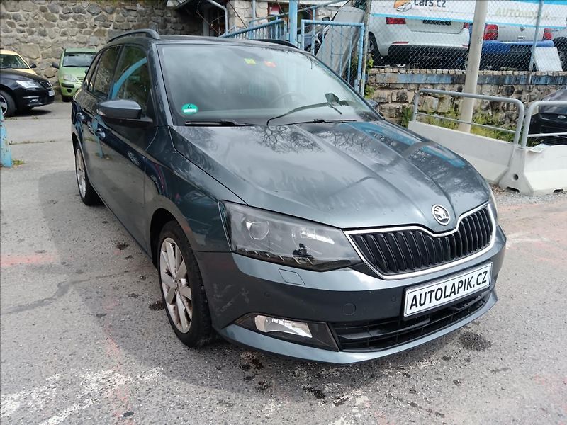 Škoda Fabia 1,2 TSi DSG  Joy - fotka 18 z 24