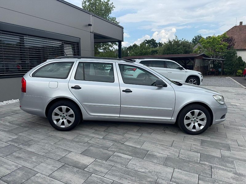 Škoda Octavia (2012) Comfortline 1.2 TSI 77kW - fotka 4 z 29