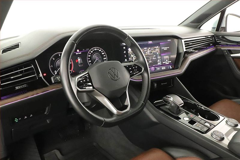Volkswagen Touareg (2020) 3.0 TDI - fotka 24 z 31