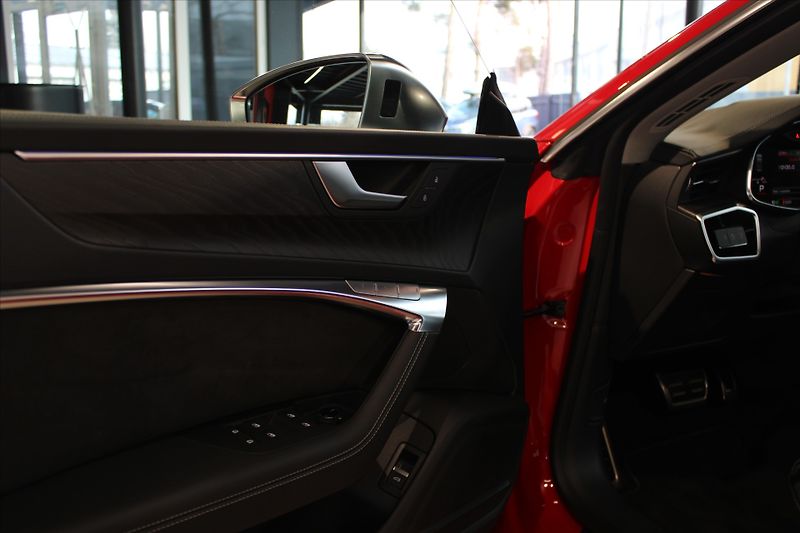 Audi S7 Sportback TDi Quattro ACC/Pano - fotka 10 z 36