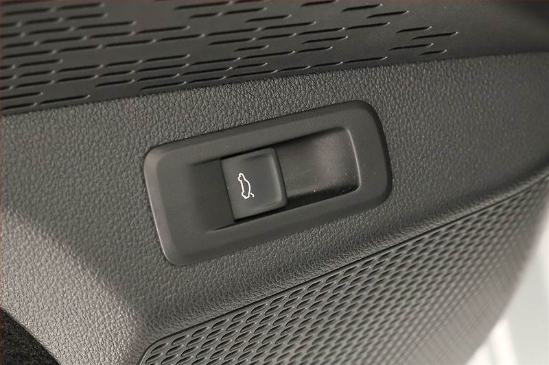 Škoda Octavia (2025) 1.5 eTSI mHEV, Sportline - fotka 20 z 21