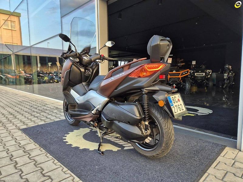 Yamaha X-Max 300 (2018) - fotka 6 z 24