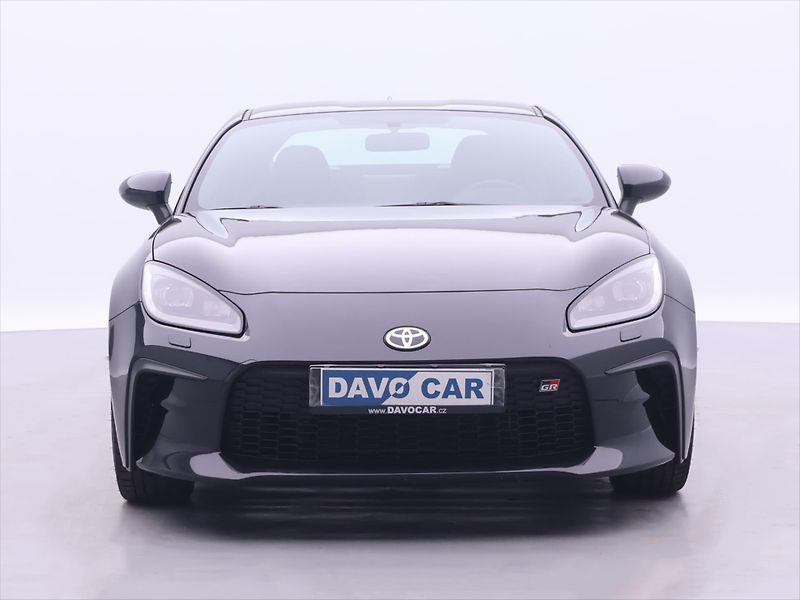 Toyota GR86 2,4 Boxer 172kW Executive DPH - fotka 2 z 38
