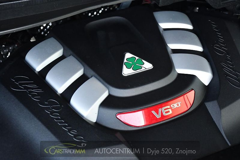Alfa Romeo Stelvio 2.9V6 Bi-T.382 kW QUADRIFOGLIO - fotka 54 z 56