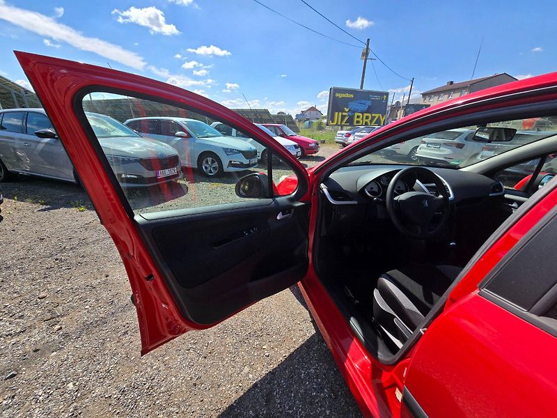 Peugeot 207 (2009) 1.4 i VT klima nová STK - fotka 9 z 23