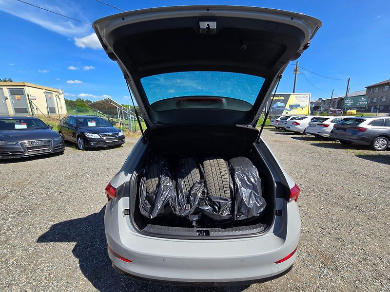Škoda Scala (2021) 1.0 TSi 81KW Monte Carlo - fotka 16 z 22