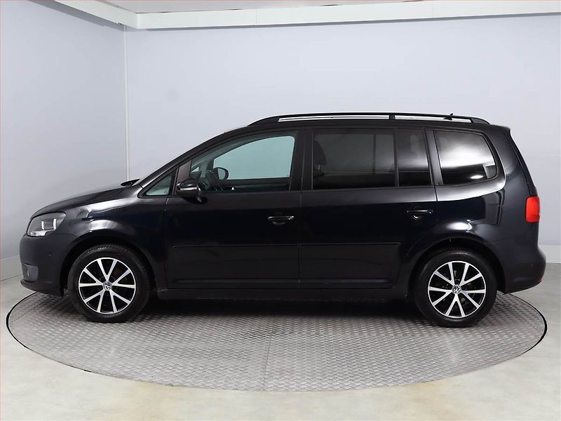 Volkswagen Touran (2010) 1.4 TSI, 7 míst, Tempomat - fotka 3 z 18