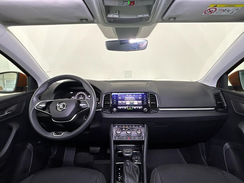 Škoda Karoq Selection DSG - fotka 5 z 29