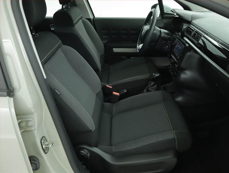Citroën C3 (2023) 1.2 PureTech, Serv.kniha - fotka 9 z 14