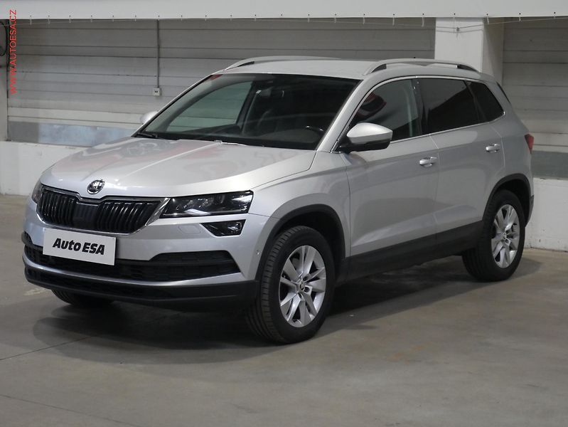 Škoda Karoq (2017) 2.0 TDi 4x4, ČR, Style Plus - fotka 3 z 23