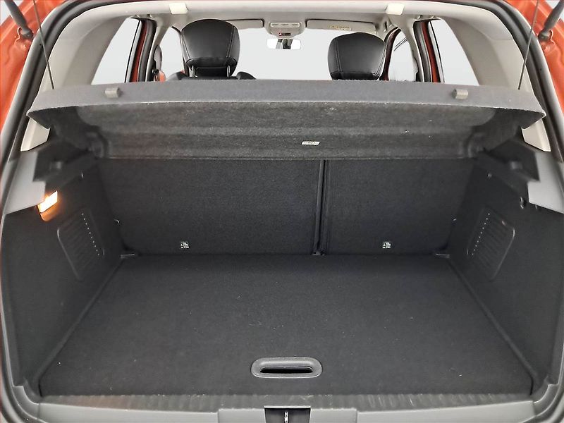 Renault Captur (2013) 1.2 TCe, Automat, Tempomat - fotka 13 z 16