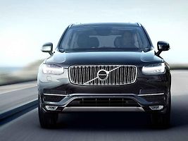Volvo XC90.