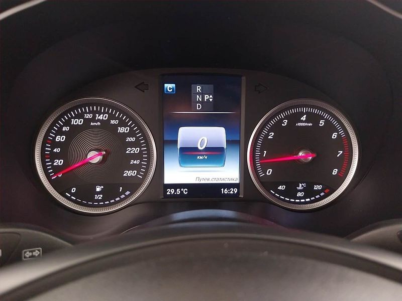 Mercedes-Benz Třídy C (2017) C 180, Automat, Kůže, Navi - fotka 11 z 23