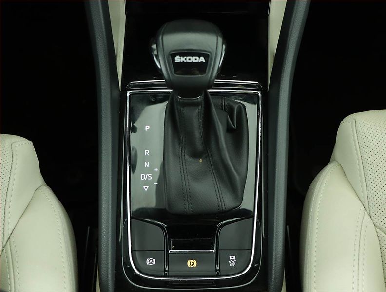 Škoda Kodiaq (2023) Laurin&Klement 2.0 TDI - fotka 13 z 18