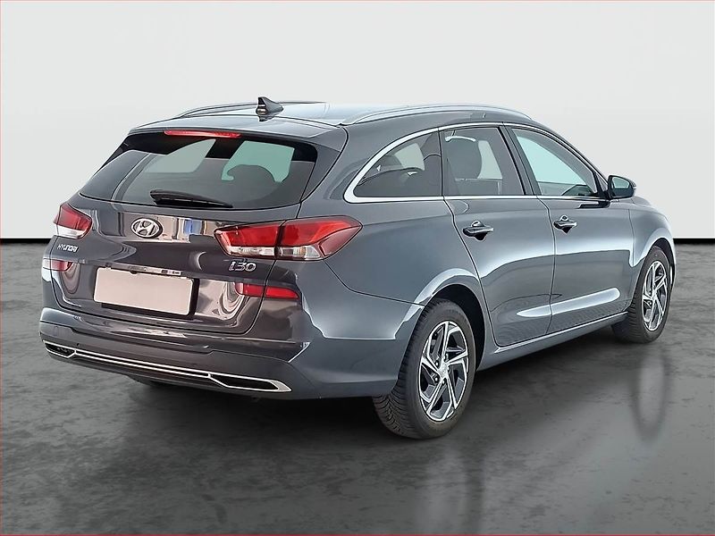 Hyundai i30 (2022) Smart 1.0 T-GDI, Automat, ČR - fotka 5 z 16