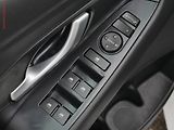 Hyundai i30 (2018) 1.4T-GDi, 2.maj,ČR, AC, park - náhled 19