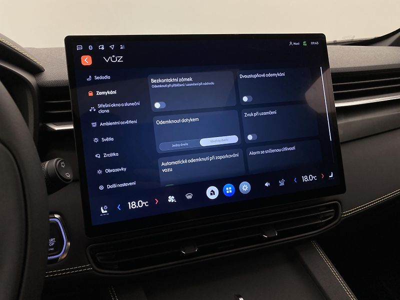 Lynk & Co 01 MORE PHEV AUT CZ 1.maj - fotka 63 z 95