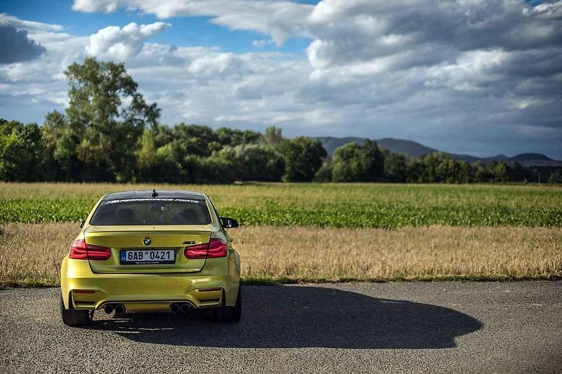 BMW M3.