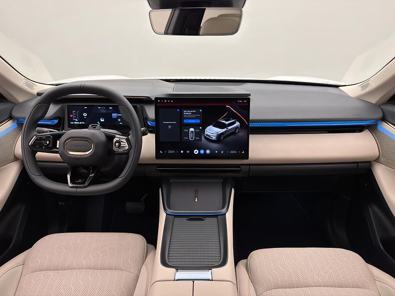 Lynk & Co 08 (2026) MORE PHEV - fotka 2 z 108