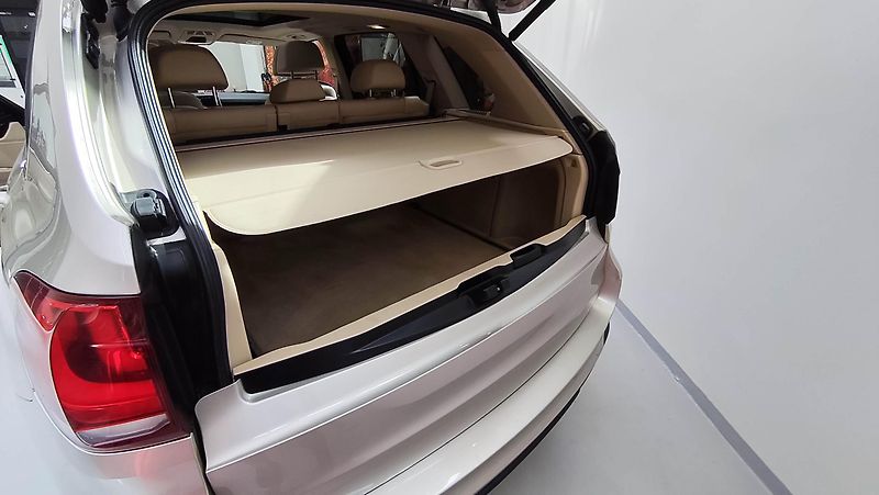 BMW X5 (2014) - fotka 20 z 63