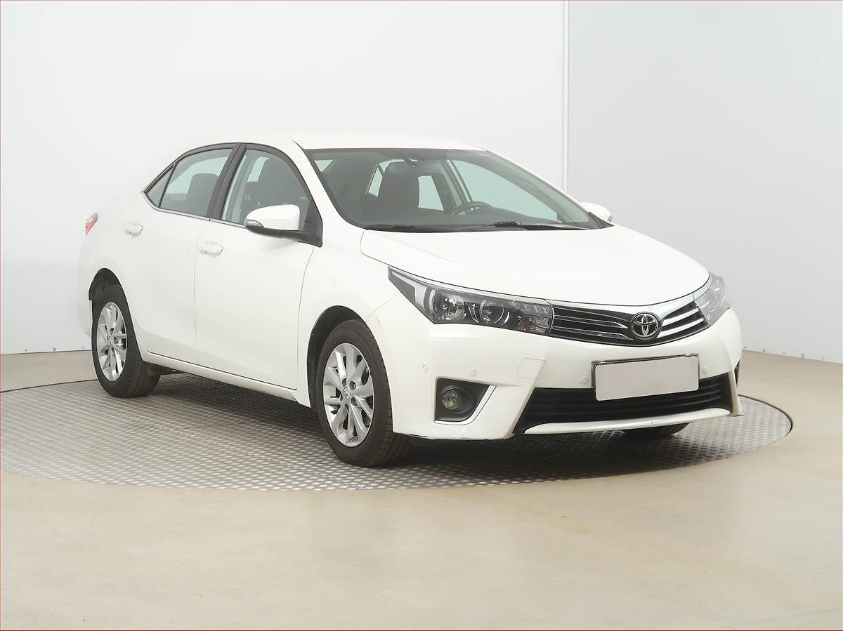 Toyota Corolla 1.6 Valvematic, Automat, ČR