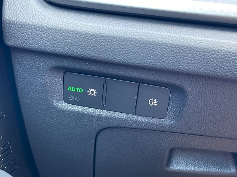 Škoda Octavia (2024) 2.0 TDI 85kW Ambition Plus com - fotka 7 z 34