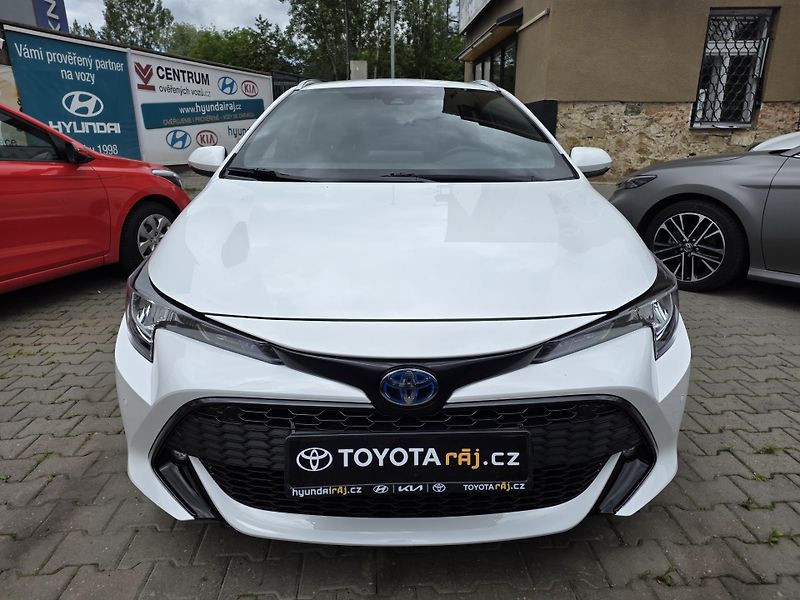 Toyota Corolla (2023) 1.8-1MAJITEL-PRAVIDELNÝ SERVIS - fotka 3 z 14