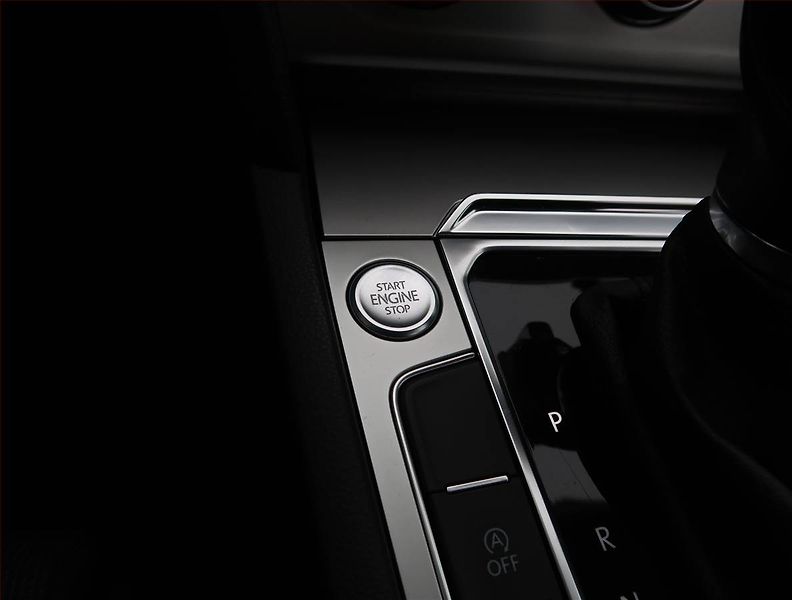 Volkswagen Passat (2018) 2.0 TDI, Automat, Navi - fotka 18 z 20
