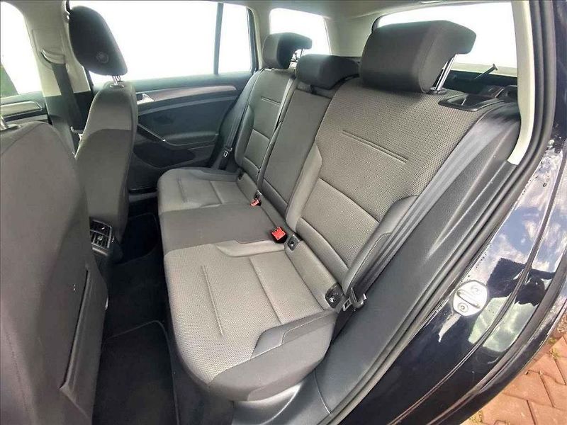 Volkswagen Golf GTI.