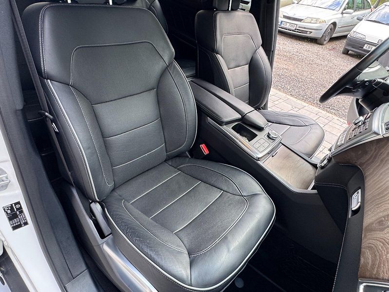 Mercedes-Benz GL (2014) 500 4MATIC - fotka 18 z 42
