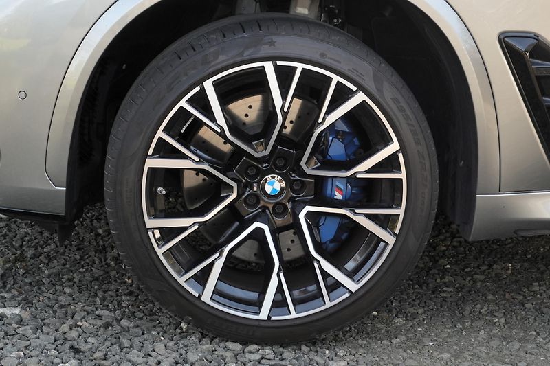 BMW X5 M Competition,Ventilace,2xKola - fotka 4 z 42