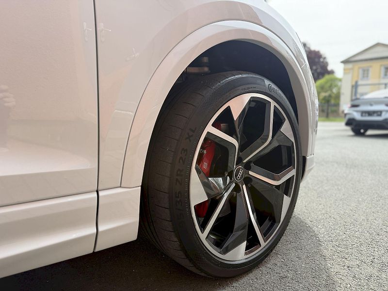 Audi SQ8 RSQ8 Paket FULL CZ Servis TOP - fotka 42 z 42