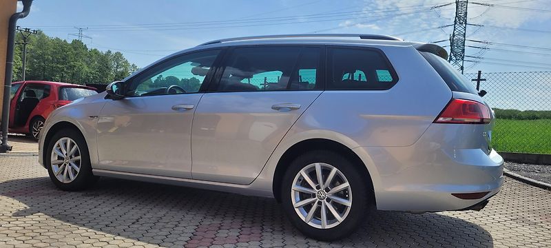 Volkswagen Golf (2016) 1,4TSi 92kW benzín DSG Lounge - fotka 8 z 37