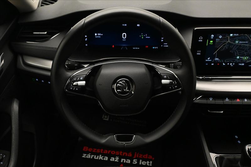 Škoda Octavia 2,0 TDI 110 kW TAŽNÉ Style Zár - fotka 18 z 30